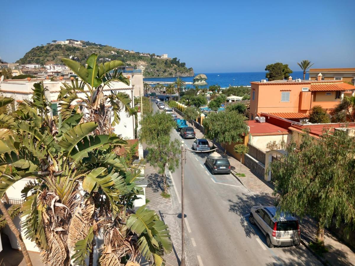 Da Raff Apartment Lacco Ameno  Екстериор снимка